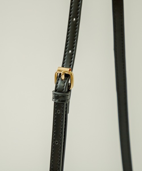 loti(ロティ)の「WEB限定 loti ボックスボストンショルダーBAG(ショルダーバッグ・レディース・ブラック/ブラウン・ONE SIZE)」の8枚目の写真
