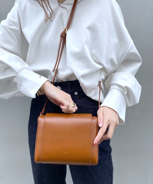 loti(ロティ)の「WEB限定 loti ボックスボストンショルダーBAG(ショルダーバッグ・レディース・ブラック/ブラウン・ONE SIZE)」の21枚目の写真