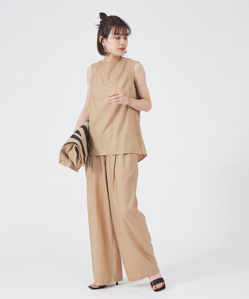 Rouge vif(ルージュヴィフ)の「【セットアップ対応】バックポイントブラウス(シャツ/ブラウス・レディース・ベージュ/ブルー/チャコールグレー・フリー)」の14枚目の写真