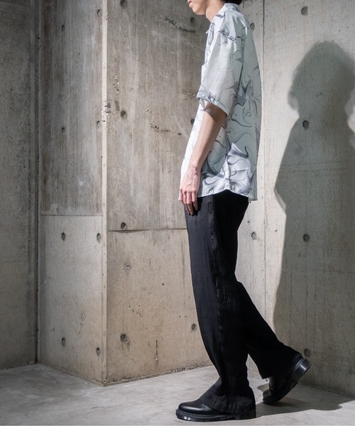 JOHN'S CLOSET（ジョンズクローゼット）の「【13】ランダムプリーツイージーパンツ（その他パンツ・メンズ・ブラック/ベージュ・LARGE/MEDIUM）」の8枚目の写真