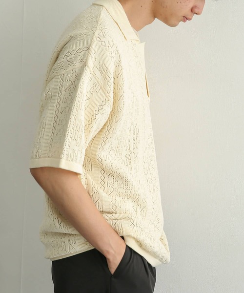 SENSE OF PLACE by URBAN RESEARCH（センスオブプレイスバイアーバンリサーチ）の「『ユニセックス』レースアミポロシャツ(5分袖)（ニット/セーター・メンズ・レッド/ブラック/アイボリー・MEDIUM/LARGE）」の2枚目の写真