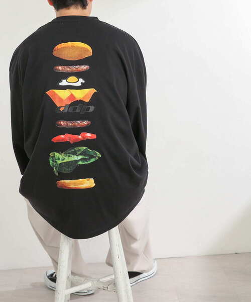 SENSE OF PLACE by URBAN RESEARCH(センスオブプレイスバイアーバンリサーチ)の「『別注』『ユニセックス』ddp×SENSE OF PLACE エクストラルーズTシャツ A(Tシャツ/カットソー・メンズ・ホワイト/ブラック・MEDIUM/LARGE)」の2枚目の写真