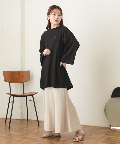 SENSE OF PLACE by URBAN RESEARCH(センスオブプレイスバイアーバンリサーチ)の「『別注』『ユニセックス』ddp×SENSE OF PLACE エクストラルーズTシャツ A(Tシャツ/カットソー・メンズ・ホワイト/ブラック・MEDIUM/LARGE)」の13枚目の写真