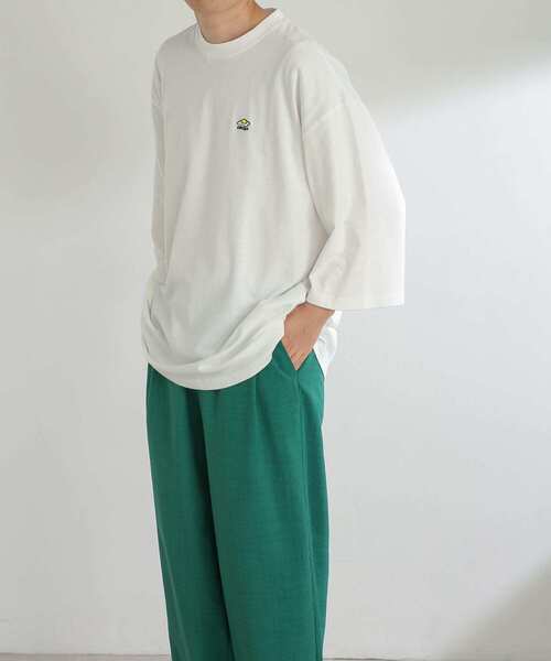 SENSE OF PLACE by URBAN RESEARCH(センスオブプレイスバイアーバンリサーチ)の「『別注』『ユニセックス』ddp×SENSE OF PLACE エクストラルーズTシャツ A(Tシャツ/カットソー・メンズ・ホワイト/ブラック・MEDIUM/LARGE)」の16枚目の写真