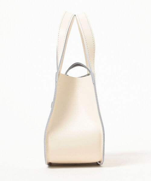 Ray BEAMS（レイビームス）の「Ray BEAMS / フラップ バッグ（トートバッグ・レディース・ブラック/ホワイト・ONE SIZE）」の7枚目の写真