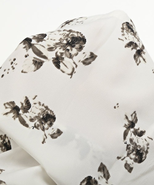 LUXSTYLE(ラグスタイル)の「花柄BIGオープンカラー半袖シャツ(シャツ/ブラウス・メンズ・ブラック/ホワイト・M/L)」の17枚目の写真