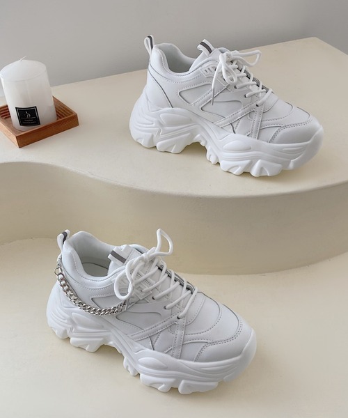 Shoes in Closet（シューズインクローゼット）の「超軽量厚底