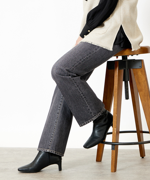 B.C STOCK(ベーセーストック)の「リニア フレア 5PK JEAN(デニムパンツ・レディース・グレー/サックスブルー/ブルー・SMALL/MEDIUM)」の2枚目の写真