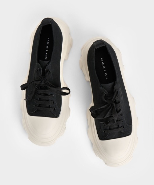 CHARLES & KEITH（チャールズ & キース）の「チャンキーソール