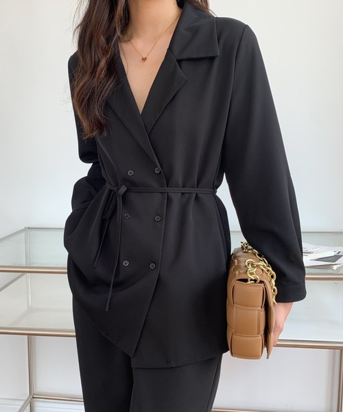 ECLIN(エクラン)の「ダブルテーラードジャケット(テーラードジャケット・レディース・ホワイト/ブラック/ベージュ・FREE)」の5枚目の写真