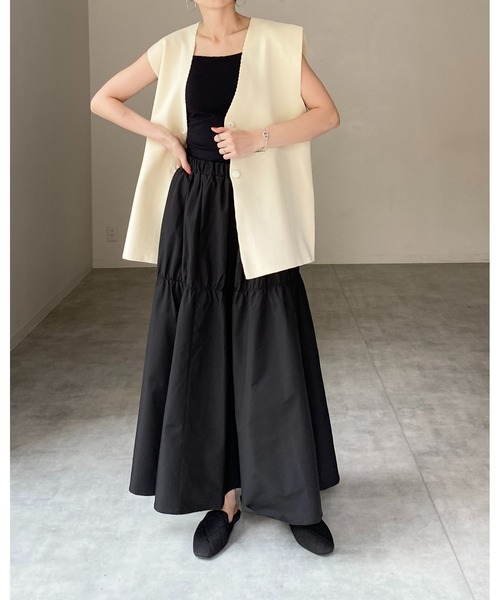 She's Closet（シーズクローゼット）の「【低身長向け/高身長向けサイズ有】ギャザーフレアボリュームロング丈tティアードスカート（スカート・レディース・ブラック/ベージュ・FREE/SHORT/TALL）」の7枚目の写真