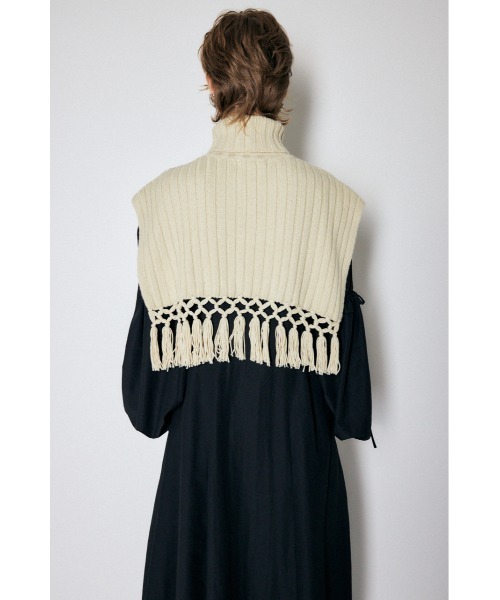 MOUSSY（マウジー）の「SHORT LENGTH KNIT ベスト（ベスト・レディース・ライトベージュ/ブラック・FREE）」の4枚目の写真