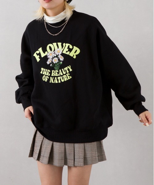 SpRay(スプレイ)の「裏起毛 FLOWER スウェット(スウェット・レディース・ブラック/オフホワイト/オートミール・FREE)」の3枚目の写真