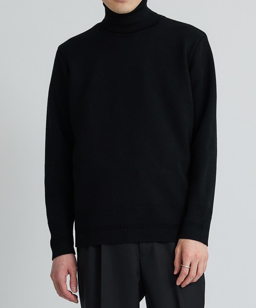 WRAPINKNOT（ラッピンノット）の「STUDIOUS別注 奇跡のタートルネックニット/レギュラーフィット（ニット/セーター・メンズ・ブラック/ブルー/ブラウン/グリーン/オフホワイト・2/3/4）」の3枚目の写真