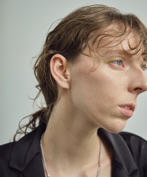 and cloud（アンドクラウド）の「Moon / Star Set Tragus Cuff（イヤーカフ・レディース・シルバー/ブラック/イエローゴールド・FREE）」の5枚目の写真