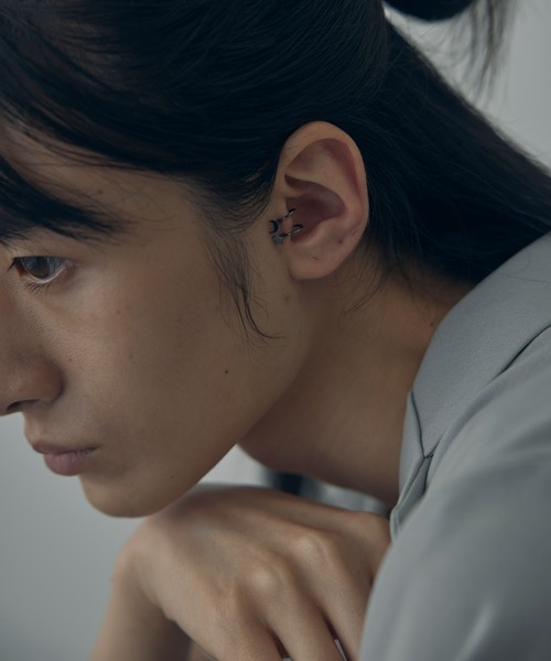 and cloud（アンドクラウド）の「Moon / Star Set Tragus Cuff（イヤーカフ・レディース・シルバー/ブラック/イエローゴールド・FREE）」の18枚目の写真