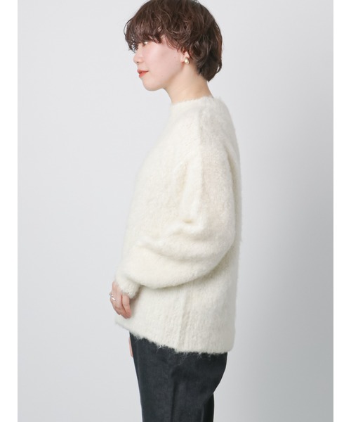 Lugnoncure（ルノンキュール）の「シャギークルーニット（ニット/セーター・レディース・グリーン/オフホワイト/ブルー・ﾌﾘ-）」の9枚目の写真