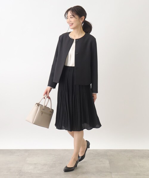 grove(グローブ)の「◆【洗える】防シワ対応のダブルクロスノーカラーショートジャケット(ノーカラージャケット・レディース・グレー系4/ナチュラル/ブラック/ネイビー・05/04/01/02/03)」の16枚目の写真