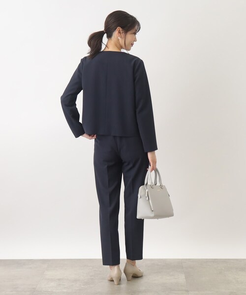 grove(グローブ)の「◆【洗える】防シワ対応のダブルクロスノーカラーショートジャケット(ノーカラージャケット・レディース・グレー系4/ナチュラル/ブラック/ネイビー・05/04/01/02/03)」の22枚目の写真