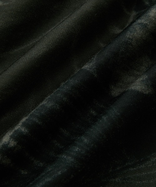ADAM ET ROPE'(アダムエロペ)の「ボタニカルプリント ビッグシルエット レギュラーカラーシャツ(シャツ/ブラウス・メンズ・ダークグリーン/スミクロ・M/L)」の16枚目の写真