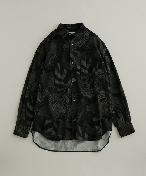 ADAM ET ROPE'(アダムエロペ)の「ボタニカルプリント ビッグシルエット レギュラーカラーシャツ(シャツ/ブラウス・メンズ・ダークグリーン/スミクロ・M/L)」の21枚目の写真