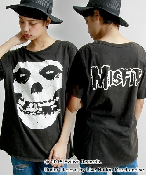 WEGO（ウィゴー）の「∴WEGO/MISFITSバンドT(S)（Tシャツ/カットソー・メンズ・ブラック/ブラック系その他・LARGE/MEDIUM）」の2枚目の写真