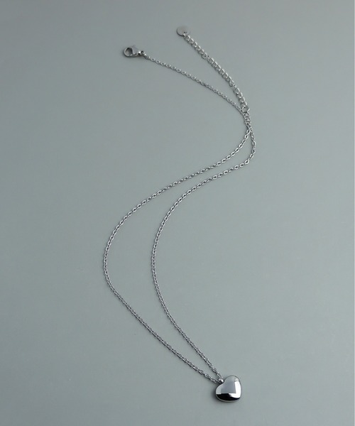 ieLS（イエルズ）の「金属アレルギー対応「ieLS」ステンレス　ハートチャームネックレス（ネックレス・メンズ・ゴールド/シルバー・ONE SIZE）」の3枚目の写真