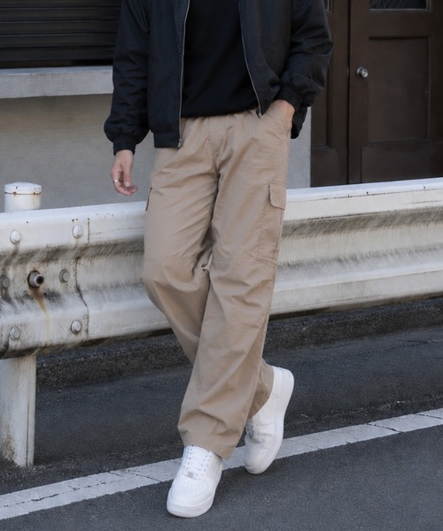 NYLAUS(ナイラス)の「【Nylaus】ストレートシルエット カーゴパンツ ロングパンツ イージーパンツ(カーゴパンツ・メンズ・ブラック/ベージュ/チャコール/カーキ・M/S/L/LL)」の3枚目の写真