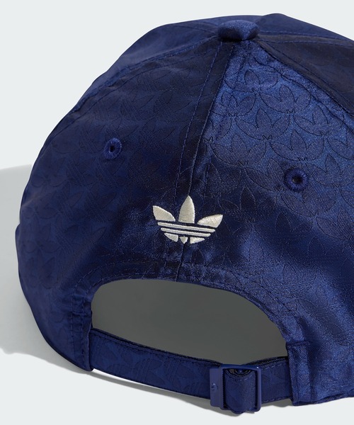 adidas（アディダス）の「トレフォイル ジャカード モノグラム ベースボールキャップ / アディダスオリジナルス adidas Originals（キャップ・レディース・ブルー・SMALL/LARGE/MEDIUM）」の4枚目の写真