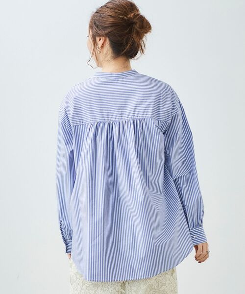 le.coeur blanc（ルクールブラン）の「パールボタンギャザー2wayシャツ（シャツ/ブラウス・レディース・オフホワイト/グリーン系その他/ブルー系その他2・38）」の19枚目の写真