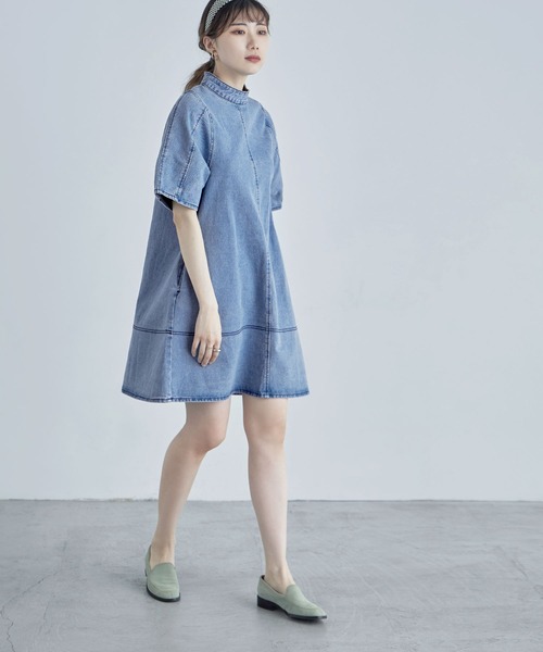 etoll.(エトル)の「60-70s風デニムミニワンピース(ワンピース・レディース・チャコールグレー/ライトブルー・M)」の9枚目の写真