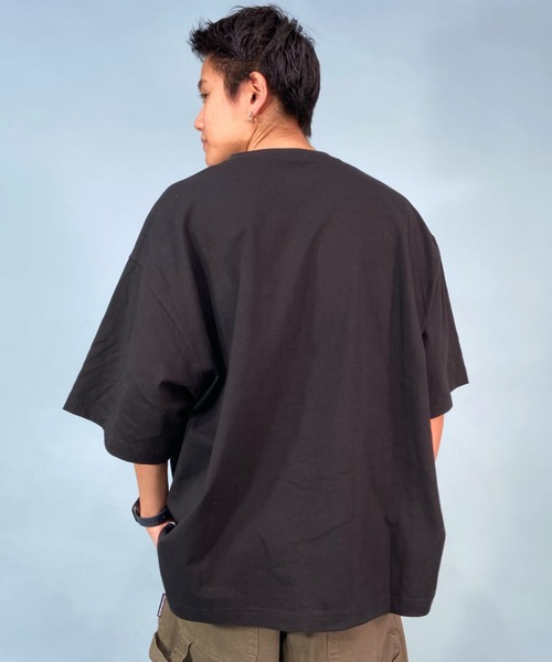 DC(ディーシー)の「DC/ディーシー オーバーサイズ フロントロゴTシャツ/ヘビーウェイト クルーネックTシャツ DST232031(Tシャツ/カットソー・メンズ・オレンジ/ブラック/ホワイト・XL/L/M)」の9枚目の写真