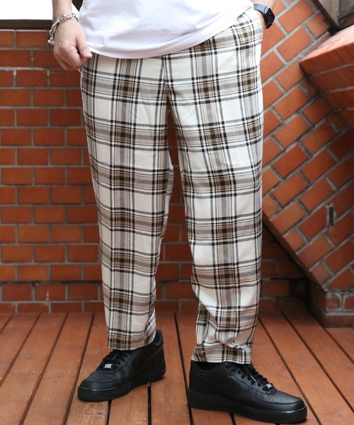 SUGGESTION(サジェッション)の「チェックワイドテーパードパンツ(その他パンツ・メンズ・ブラウン/ベージュ/チャコールグレー/グレー/ブラック系その他/ブラック/アイボリー・MEDIUM/LARGE)」の9枚目の写真