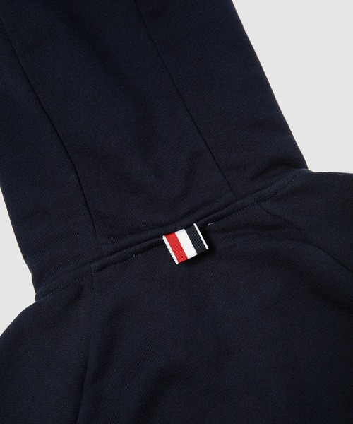 THOM BROWNE(トムブラウン)の「ZIP UP HOODIE IN CLASSIC LOOP BACK W/ ENGINEERED 4 BAR(パーカー・レディース・ネイビー/グレー・38/36)」の4枚目の写真