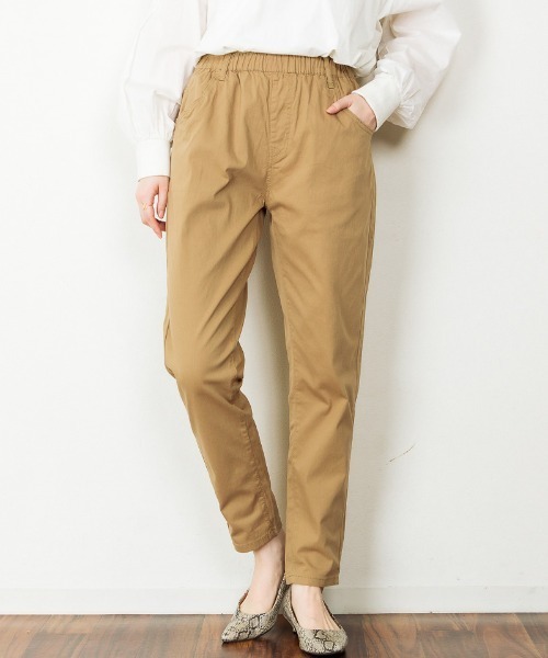 atONE(アットワン)の「atONE ウエストゴムテーパードツイルパンツ(その他パンツ・レディース・ブラック/カーキ/ベージュ・M/L/LL/3L/4L)」の2枚目の写真