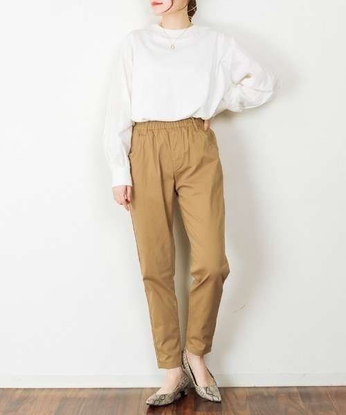 atONE(アットワン)の「atONE ウエストゴムテーパードツイルパンツ(その他パンツ・レディース・ブラック/カーキ/ベージュ・M/L/LL/3L/4L)」の13枚目の写真