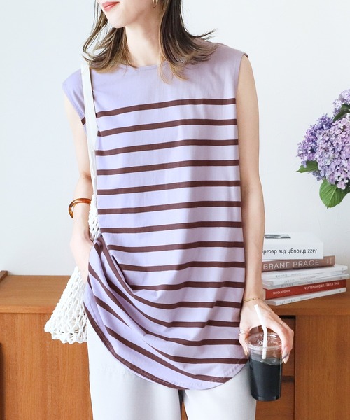 reca(レカ)の「ノースリーブボーダーカットソー(タンクトップ・レディース・グレイッシュベージュ/ブラック/オフホワイト/ラベンダー・M)」の4枚目の写真