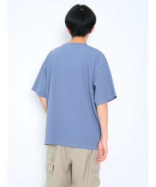 CRAFT STANDARD BOUTIQUE(クラフトスタンダードブティック)の「梨地カット刺繍TEE(Tシャツ/カットソー・レディース・ブルー/ブラック/ライトグレー・M/L/XL)」の8枚目の写真