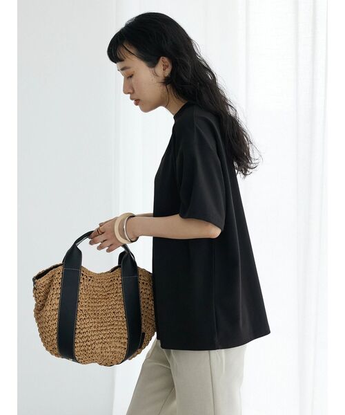 CRAFT STANDARD BOUTIQUE(クラフトスタンダードブティック)の「梨地カット刺繍TEE(Tシャツ/カットソー・レディース・ブルー/ブラック/ライトグレー・M/L/XL)」の22枚目の写真