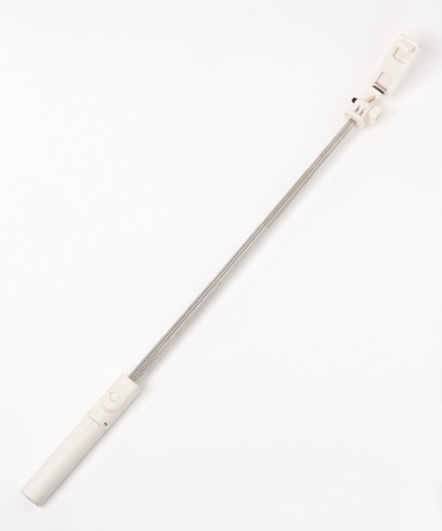 LAKOLE（ラコレ）の「リモコン付き自撮り棒 / 190465（スマホグッズ・レディース・アイボリー/ブルー/チャコール/カーキ・FREE）」の14枚目の写真