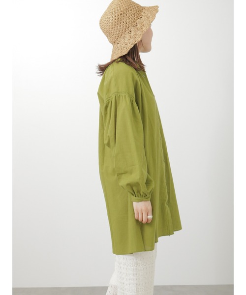 ehka sopo（エヘカソポ）の「ボリュームスリーブチュニック（チュニック・レディース・オフホワイト/ブラック/グリーン・ﾌﾘ-）」の9枚目の写真
