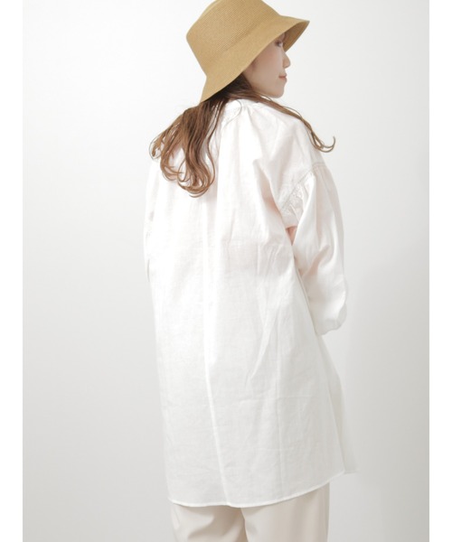 ehka sopo（エヘカソポ）の「ボリュームスリーブチュニック（チュニック・レディース・オフホワイト/ブラック/グリーン・ﾌﾘ-）」の18枚目の写真