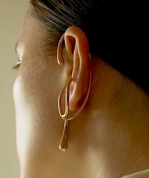 florist（フローリスト）の「【両耳セット】デザイナーズボリュームデザインイヤーカフ/左右各1個入り（イヤーカフ・レディース・シルバー系2/シルバー系4/ゴールド系2/シルバー系1/シルバー系5/ゴールド系7/ゴールド系8/シルバー系3/ゴールド系5/ゴールド系1/ゴールド系4/ゴールド系3/シルバー系6/ゴールド系6・FREE）」の21枚目の写真