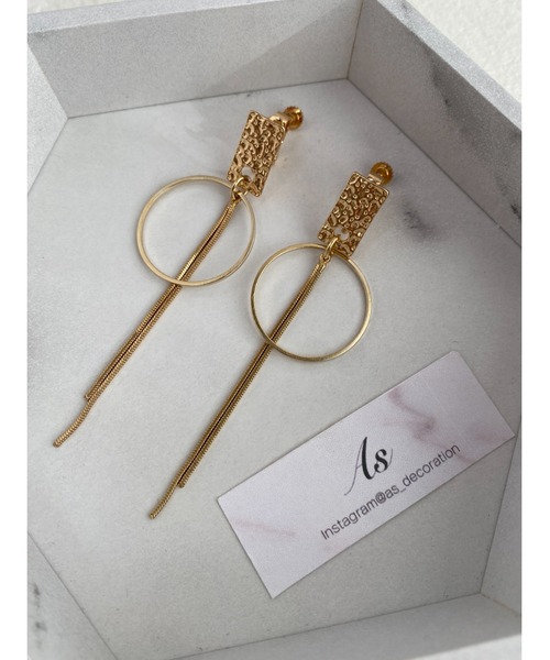 tone（トーン）の「【As】レクタングル×サークル　ロングチェーンイヤリング(MA)（イヤリング・レディース・ゴールド/ゴールド系その他2/シルバー/ゴールド系その他3・FREE）」の8枚目の写真