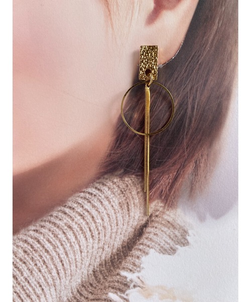 tone（トーン）の「【As】レクタングル×サークル　ロングチェーンイヤリング(MA)（イヤリング・レディース・ゴールド/ゴールド系その他2/シルバー/ゴールド系その他3・FREE）」の7枚目の写真