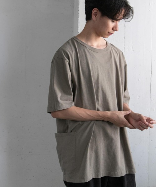 FORK&SPOON（フォークアンドスプーン）の「FORK&SPOON　R Side Pocket T-shirts（Tシャツ/カットソー・メンズ・モカ/ライトグレー・4/5）」の2枚目の写真
