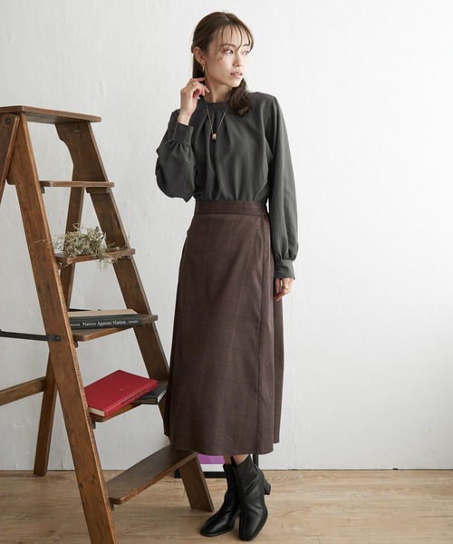 ikka（イッカ）の「前後2WAYバンドカラーシャツ（シャツ/ブラウス・レディース・オリーブ/チャコールグレー/その他1/オレンジ/オフホワイト・M/L/S）」の9枚目の写真