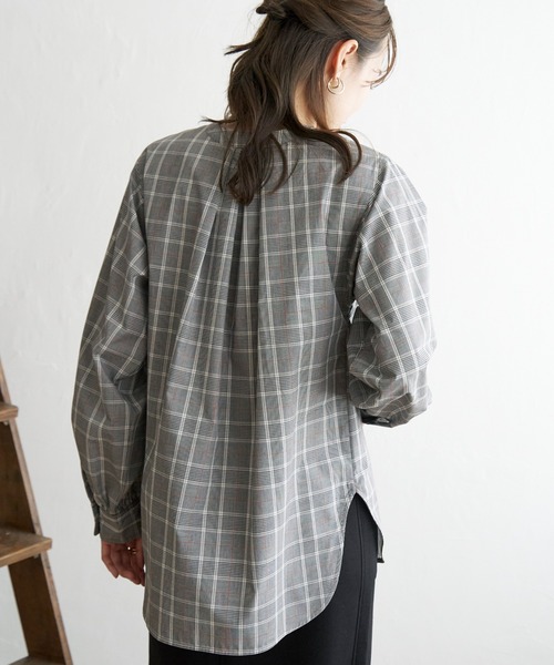 ikka（イッカ）の「前後2WAYバンドカラーシャツ（シャツ/ブラウス・レディース・オリーブ/チャコールグレー/その他1/オレンジ/オフホワイト・M/L/S）」の18枚目の写真