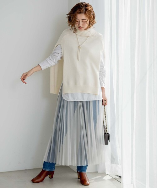 23区(ニジュウサンク)の「【洗える】ニット ポンチョ(ニット/セーター・レディース・ベージュ系/アイボリー系/グレー系・32)」の5枚目の写真