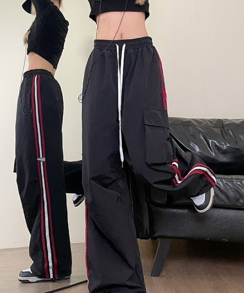 MGV（エムジーヴィー）の「ストリートラインカーゴパンツ（カーゴパンツ・レディース・グレー/ブラック・MEDIUM/LARGE/X-LARGE）」の4枚目の写真